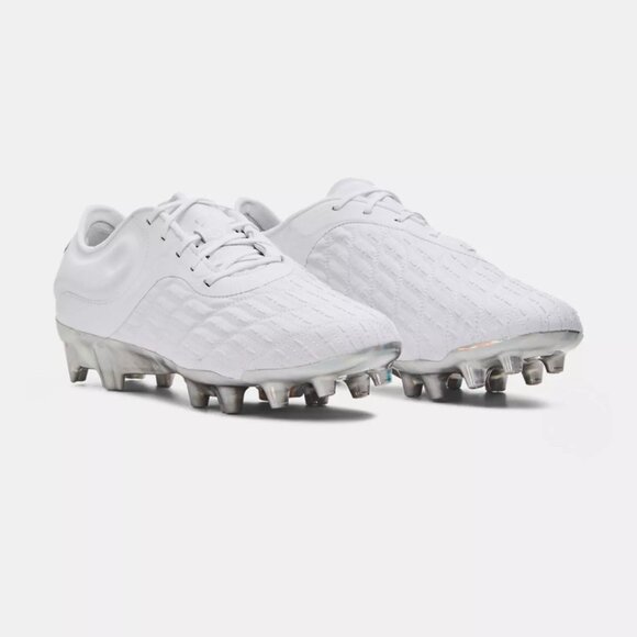 Womens 7.5 - New Under Armour Magnetico Elite 3  Womens Soccer [3027160-100] - Picture 4 of 5